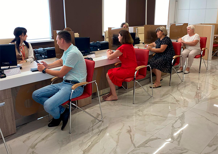 В Тербунском районе после ремонта открылся обновленный центр «Мои Документы»